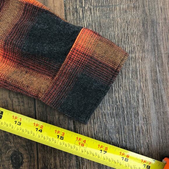 Old Navy Boyfriend Shirt Flannel Swiftie Evermore Size Medium Orange Black Plaid - Picture 15 of 16